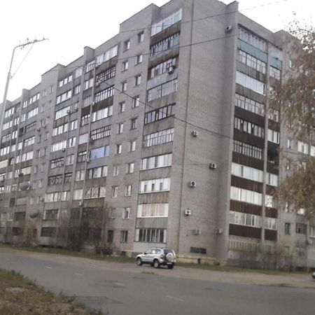 Просторная Квартира Для Большой Компании В Центре Павлодара Exteriör bild